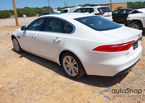 2017 Jaguar Xf 35T Premium из США, поврежденный, VIN SAJBD4BV3HCY43828